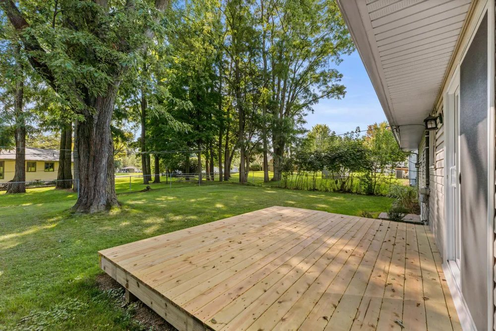 159 Westwood Drive Hillsdale, MI 49242