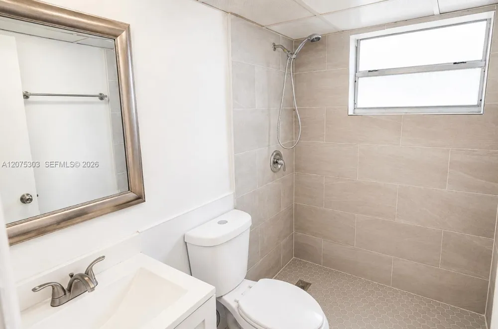 2799 E 4th Ave #7 Hialeah, FL 33013