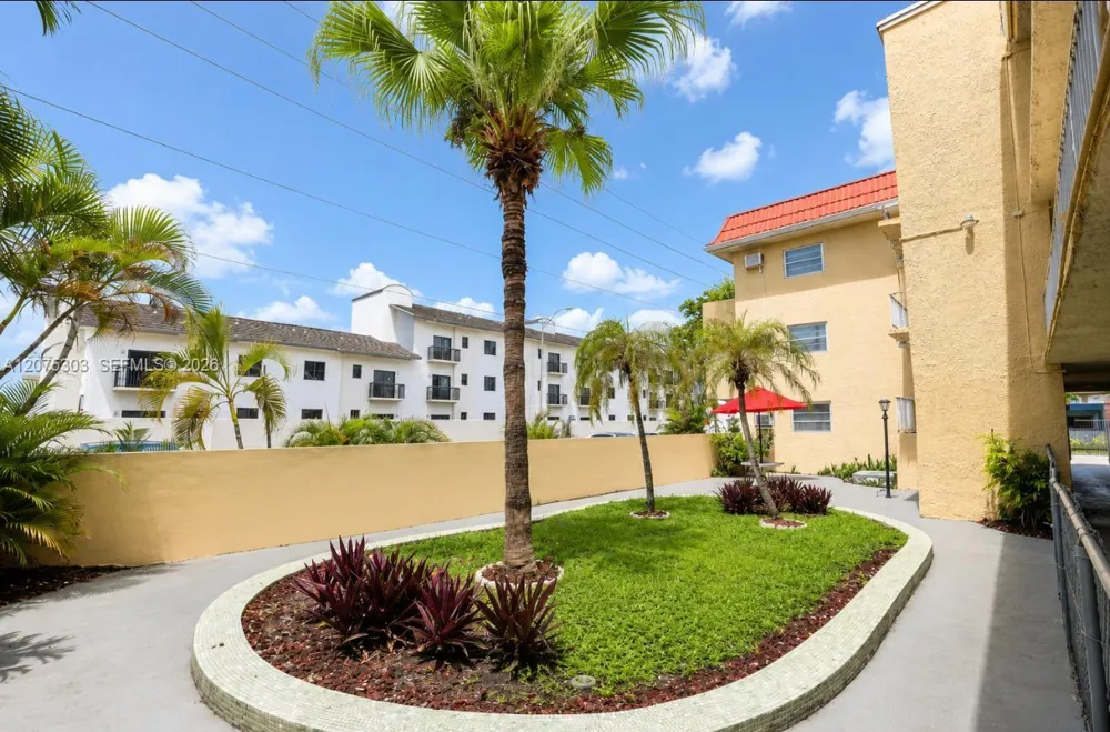 2799 E 4th Ave #7 Hialeah, FL 33013
