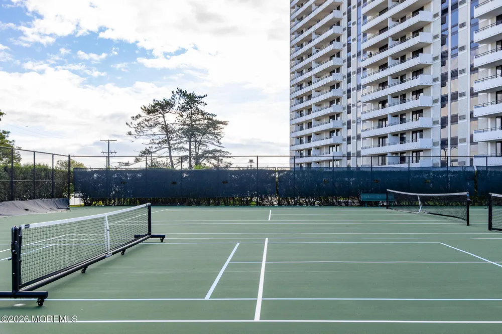 1 Channel Drive #1412/1413 Monmouth Beach, NJ 07750