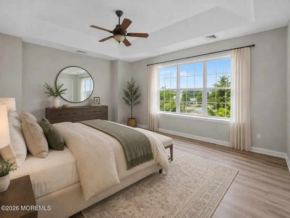 136 Mill Pond Way #22 Eatontown, NJ 07724