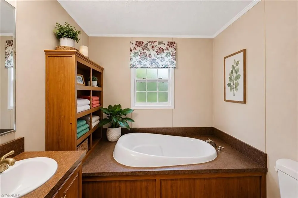 191 Beaver Farm Road Lexington, NC 27295