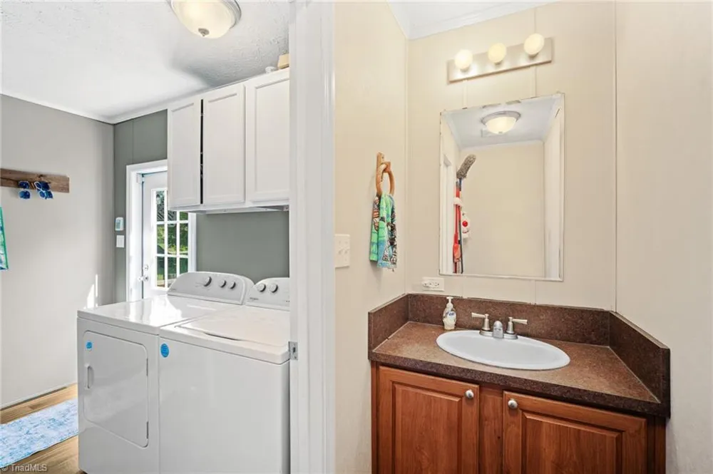191 Beaver Farm Road Lexington, NC 27295