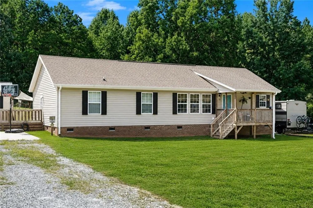191 Beaver Farm Road Lexington, NC 27295