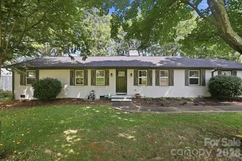1053 Christopher Circle