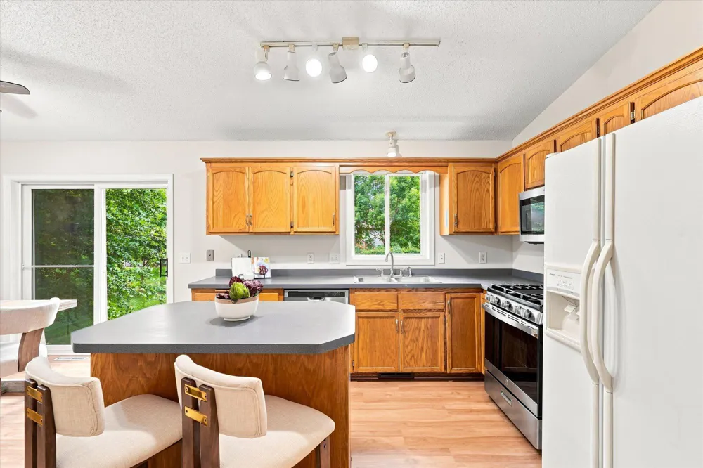 7545 385th Street North Branch, MN 55056