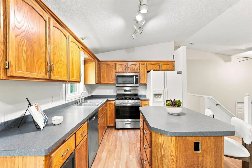 7545 385th Street North Branch, MN 55056