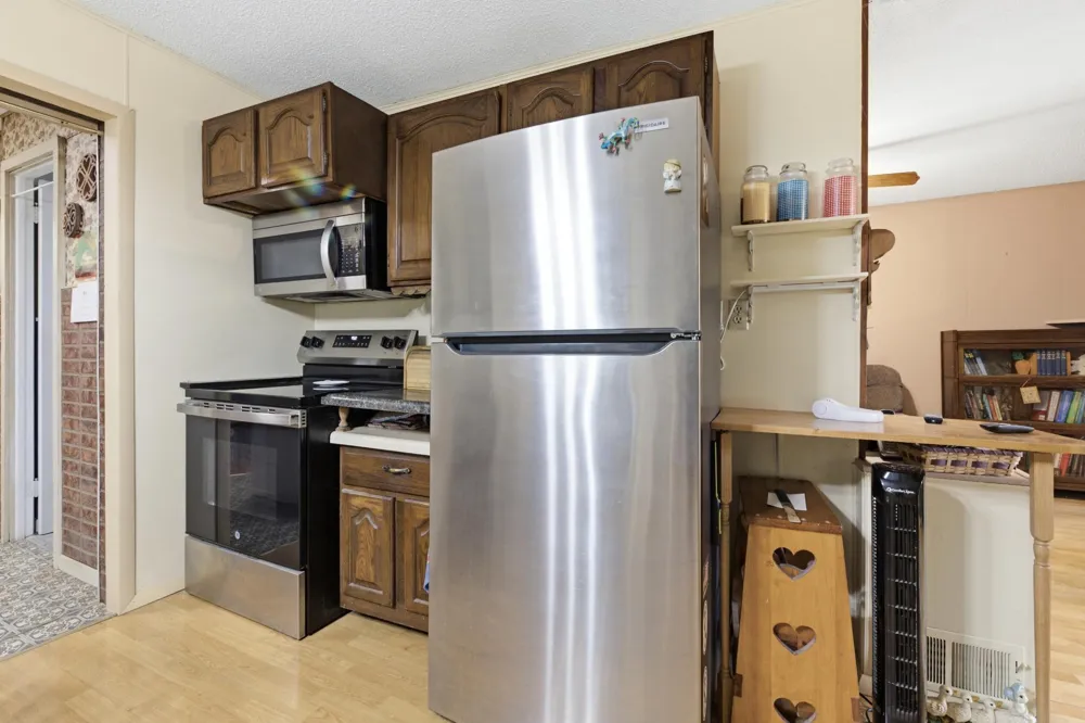 149 E Lake Boulevard Winona, MN 55987
