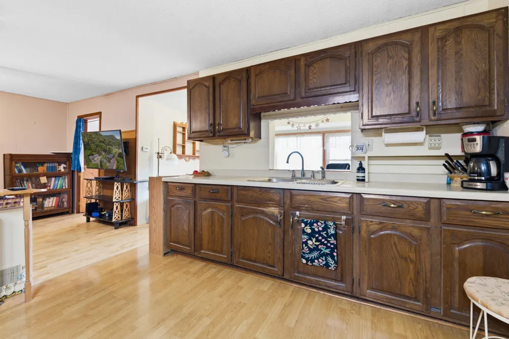 149 E Lake Boulevard Winona, MN 55987