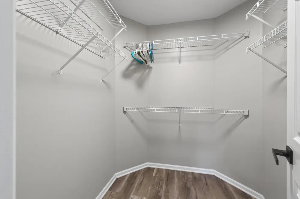8630 Quarry Ridge Lane #H Woodbury, MN 55125