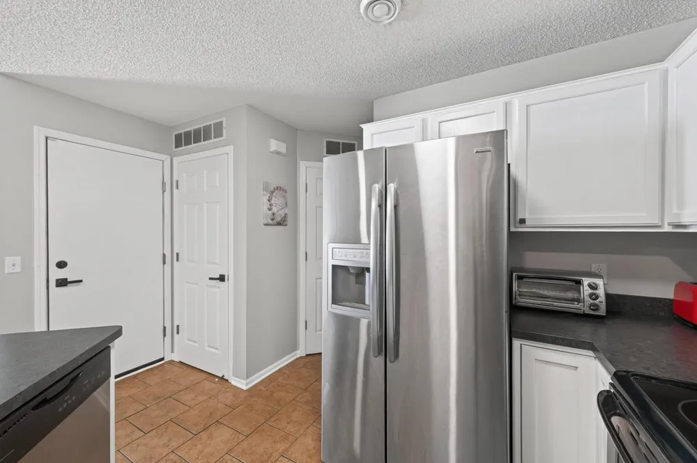 8630 Quarry Ridge Lane #H Woodbury, MN 55125