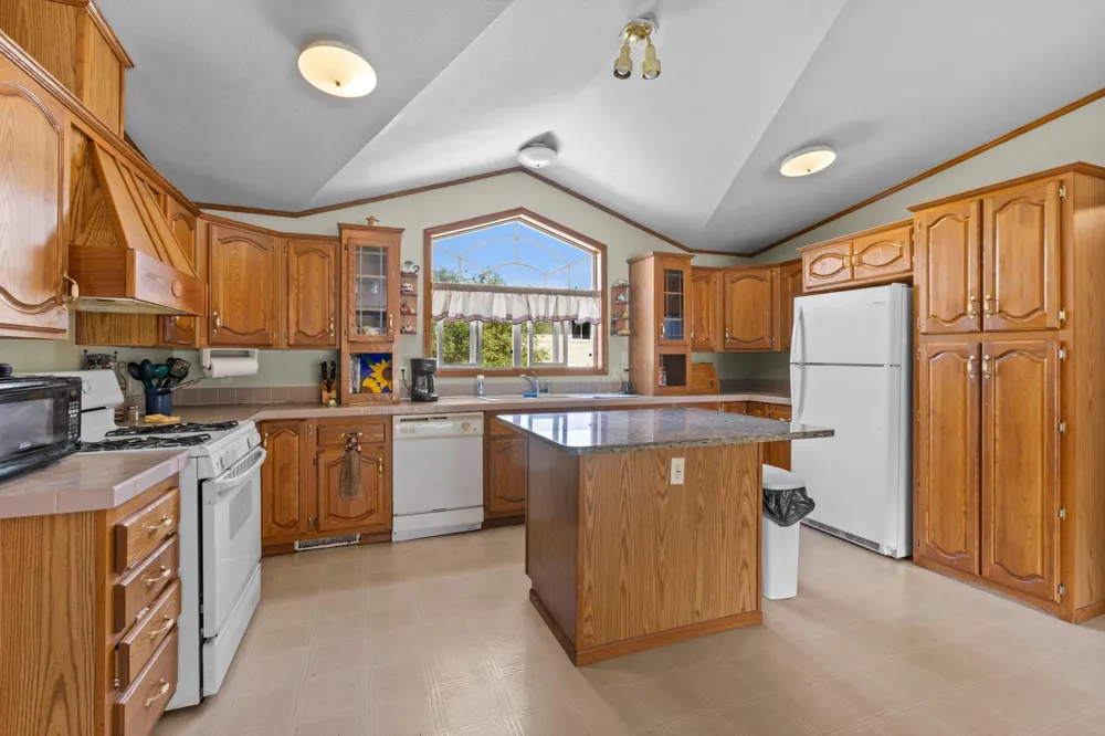 641 240th Street Osceola, WI 54020