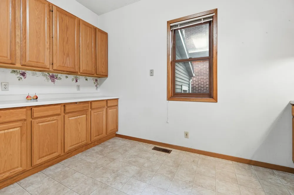 351 E Sanborn Street Winona, MN 55987