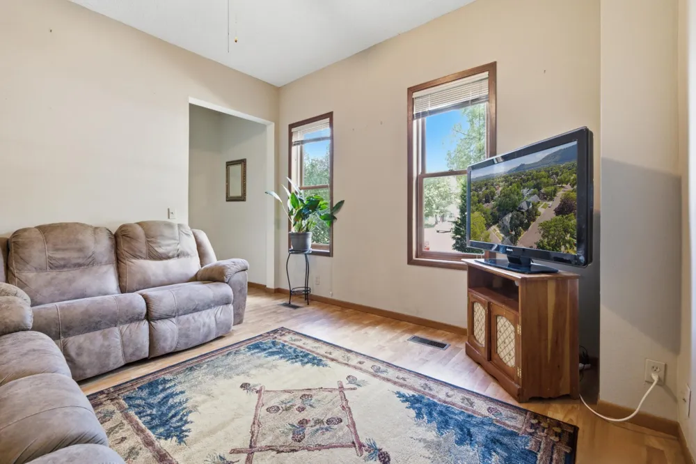 351 E Sanborn Street Winona, MN 55987