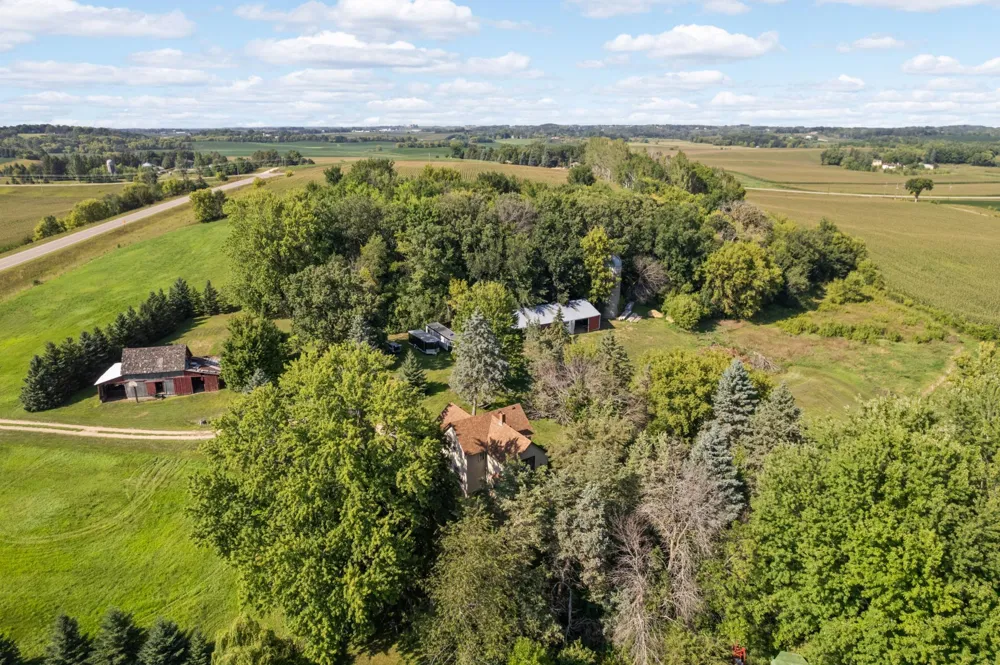 4215 Elmore Avenue Webster, MN 55088