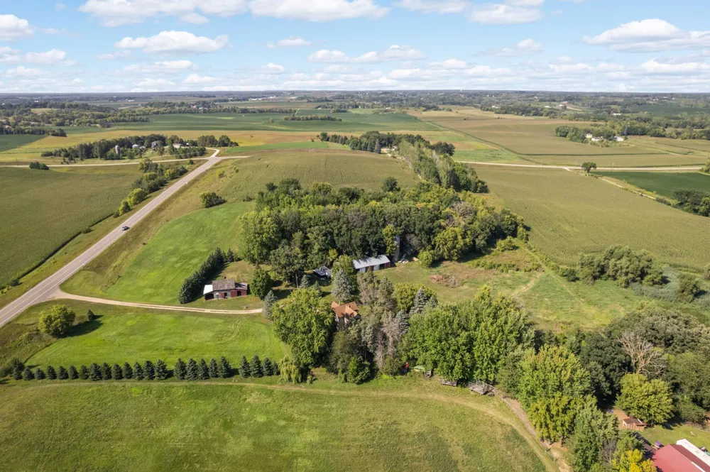 4215 Elmore Avenue Webster, MN 55088