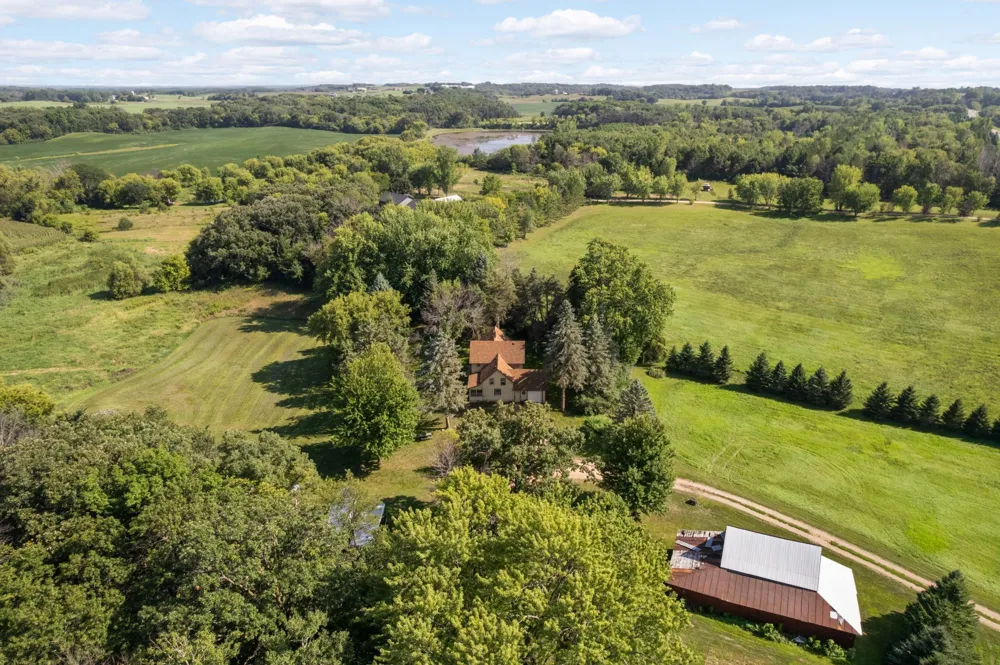 4215 Elmore Avenue Webster, MN 55088