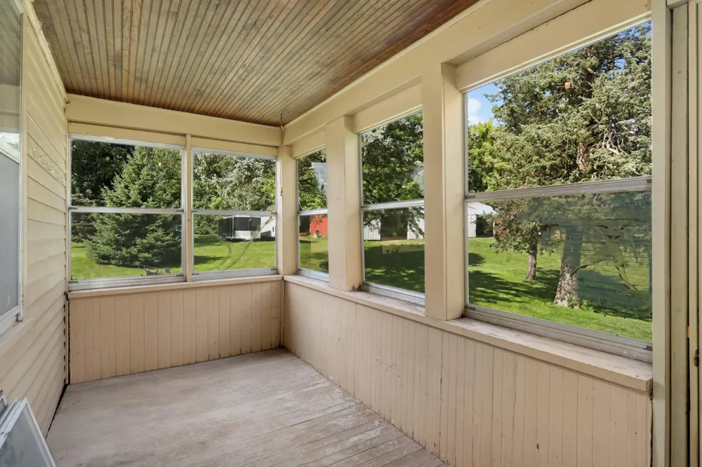 4215 Elmore Avenue Webster, MN 55088