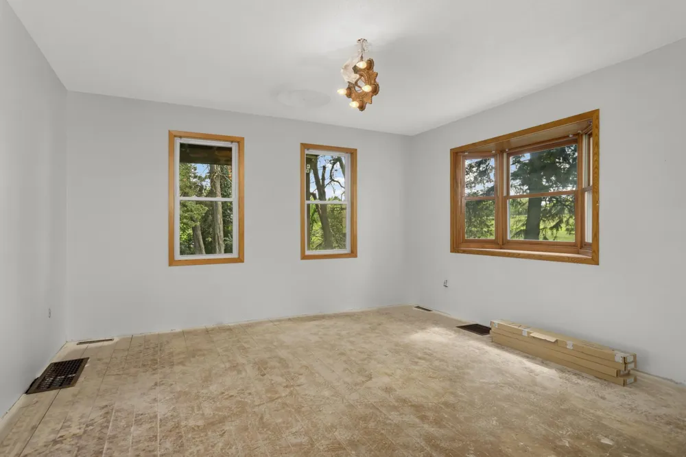 4215 Elmore Avenue Webster, MN 55088