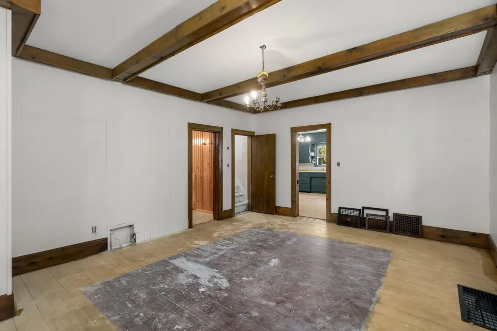 4215 Elmore Avenue Webster, MN 55088