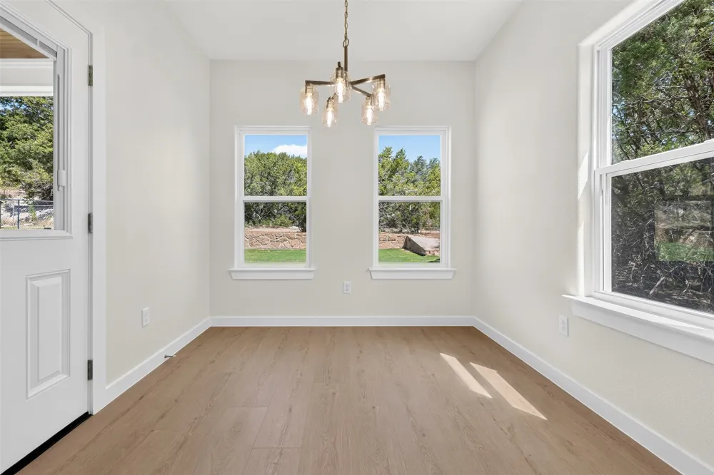 1312 Phoenix Court Granbury, TX 76048