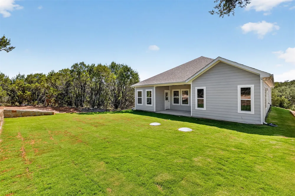 1312 Phoenix Court Granbury, TX 76048