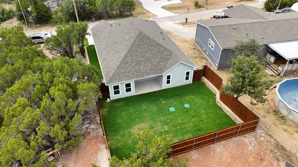 1312 Phoenix Court Granbury, TX 76048