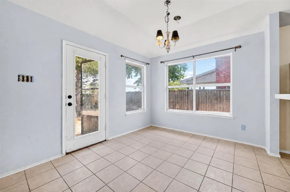 2804 Spencer Circle Royse City, TX 75189