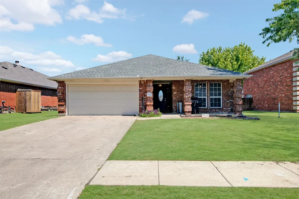 2804 Spencer Circle Royse City, TX 75189