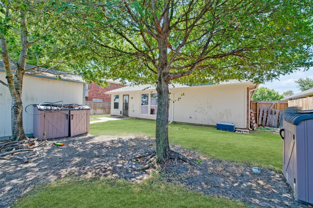 2804 Spencer Circle Royse City, TX 75189