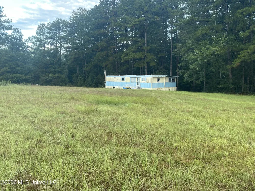 4 E Bond Road Wiggins, MS 39577