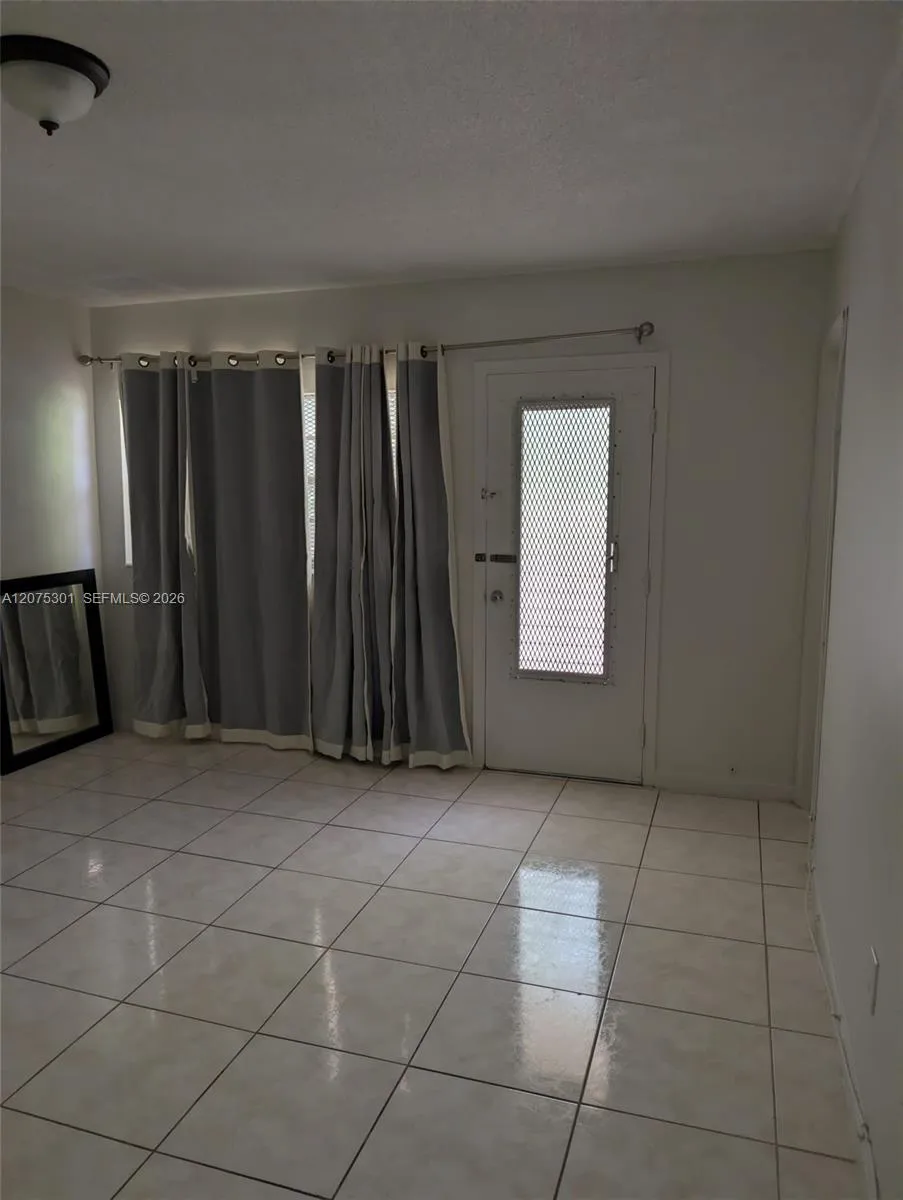 11855 NE 19th Dr #46 North Miami, FL 33181