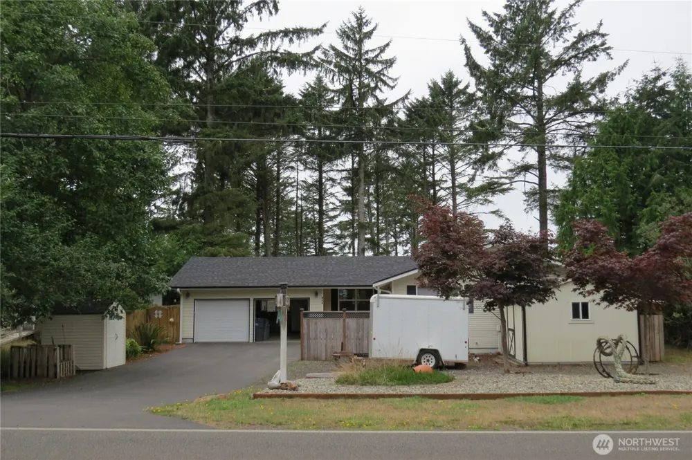 237 Dolphin Avenue NE Ocean Shores, WA 98569