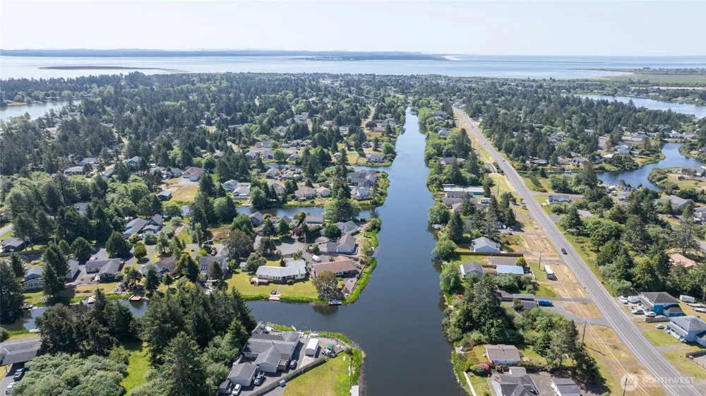 237 Dolphin Avenue NE Ocean Shores, WA 98569