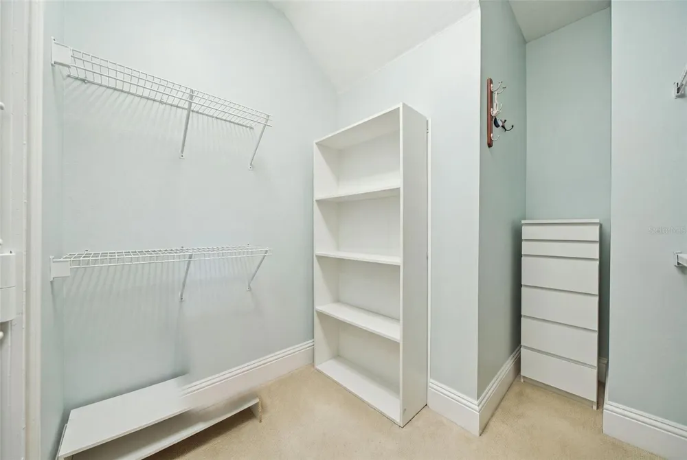 1905 PINE STREET Valrico, FL 33594