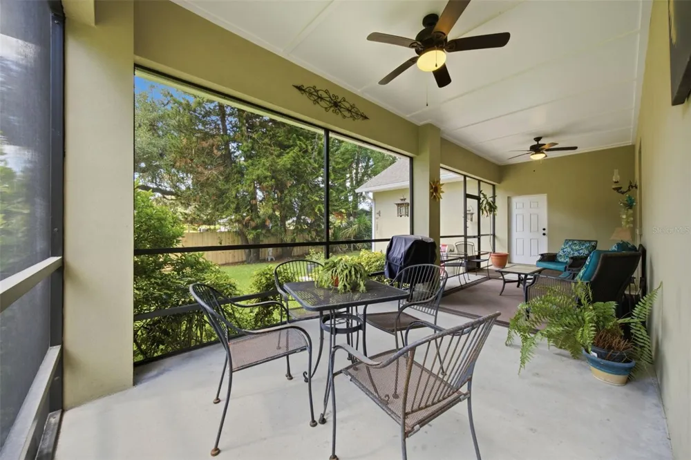 1905 PINE STREET Valrico, FL 33594