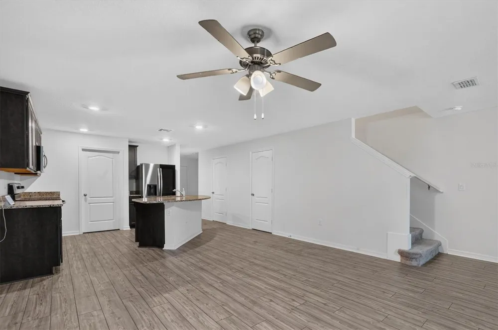 1556 WYNFORD CIRCLE Tavares, FL 32778