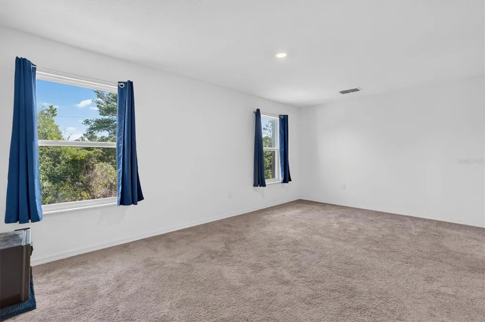1556 WYNFORD CIRCLE Tavares, FL 32778