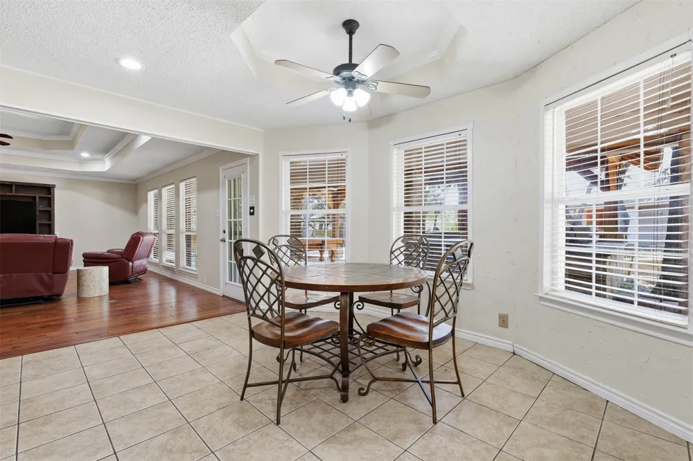 128 Oakwood Court Lakeside, TX 76135