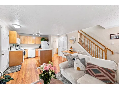 1243 Vine Street #3