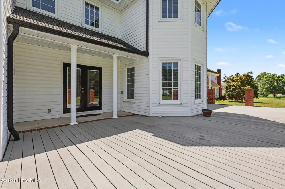 24 Clubhouse Drive Dunn, NC 28334