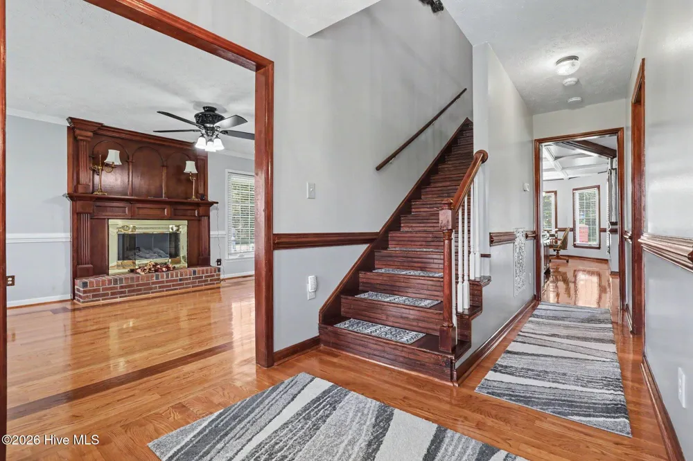 24 Clubhouse Drive Dunn, NC 28334