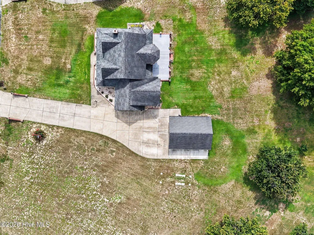 24 Clubhouse Drive Dunn, NC 28334