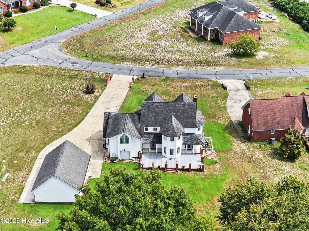 24 Clubhouse Drive Dunn, NC 28334