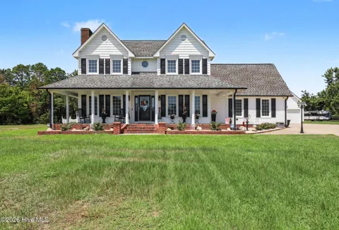 24 Clubhouse Drive