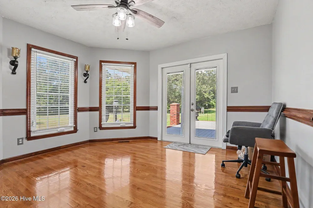 24 Clubhouse Drive Dunn, NC 28334