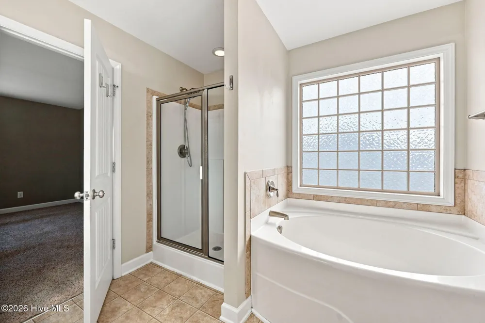 1217 Teakwood Drive Greenville, NC 27834