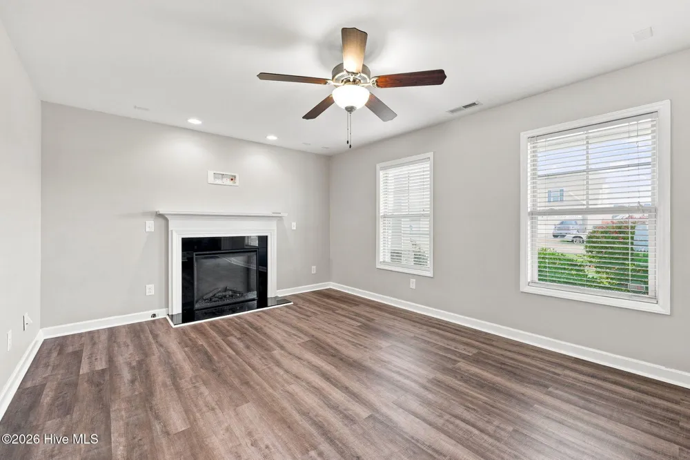 1217 Teakwood Drive Greenville, NC 27834