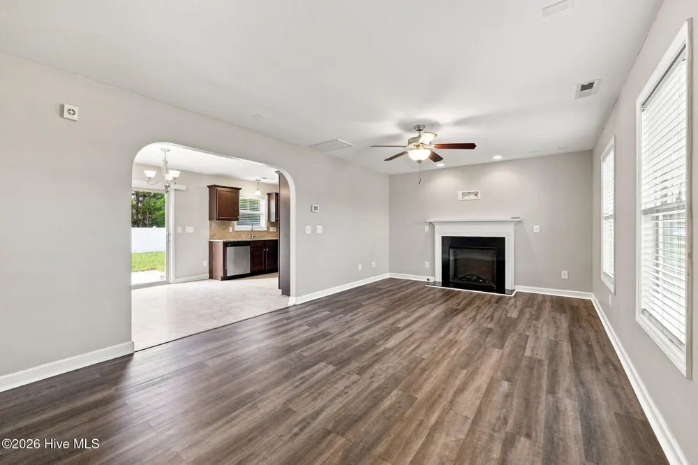 1217 Teakwood Drive Greenville, NC 27834
