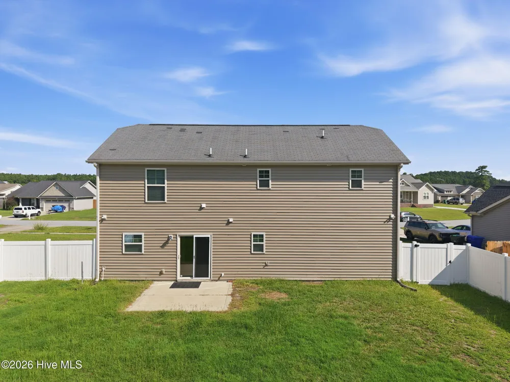 1217 Teakwood Drive Greenville, NC 27834